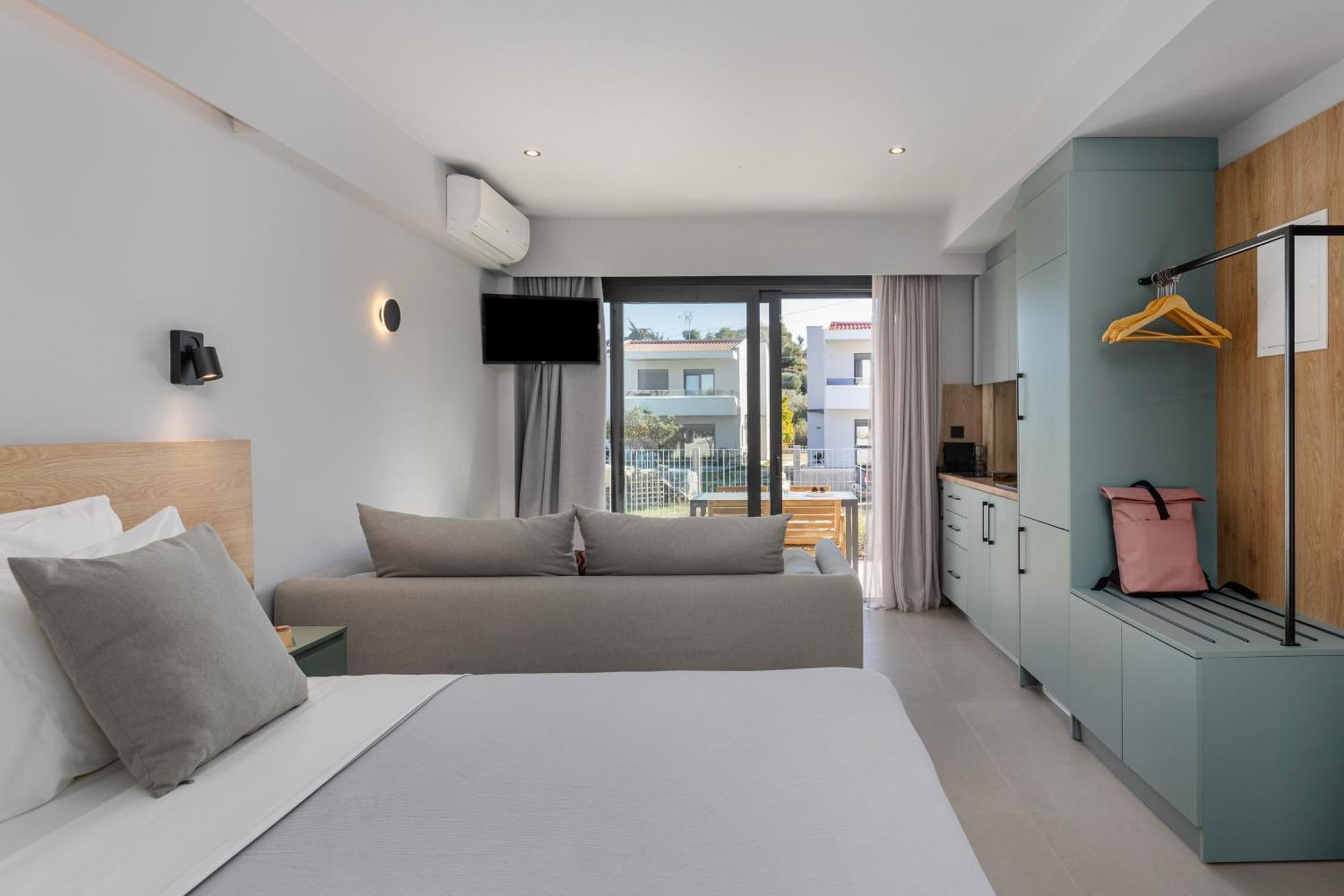 The 8 Suites Polychrono Buitenkant foto