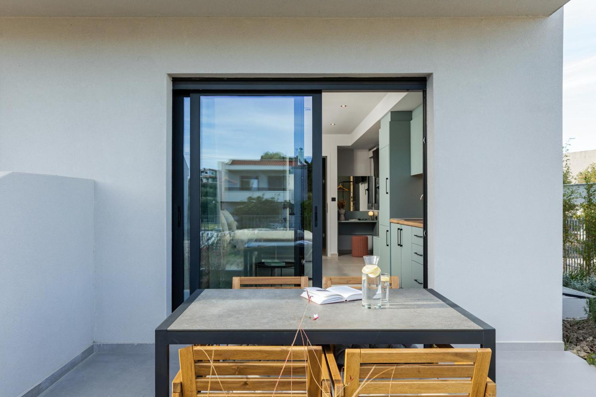 The 8 Suites Polychrono Buitenkant foto